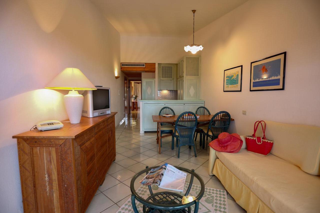 Swadeshi Sporting Hotel Tanca Manna Cannigione Exterior foto